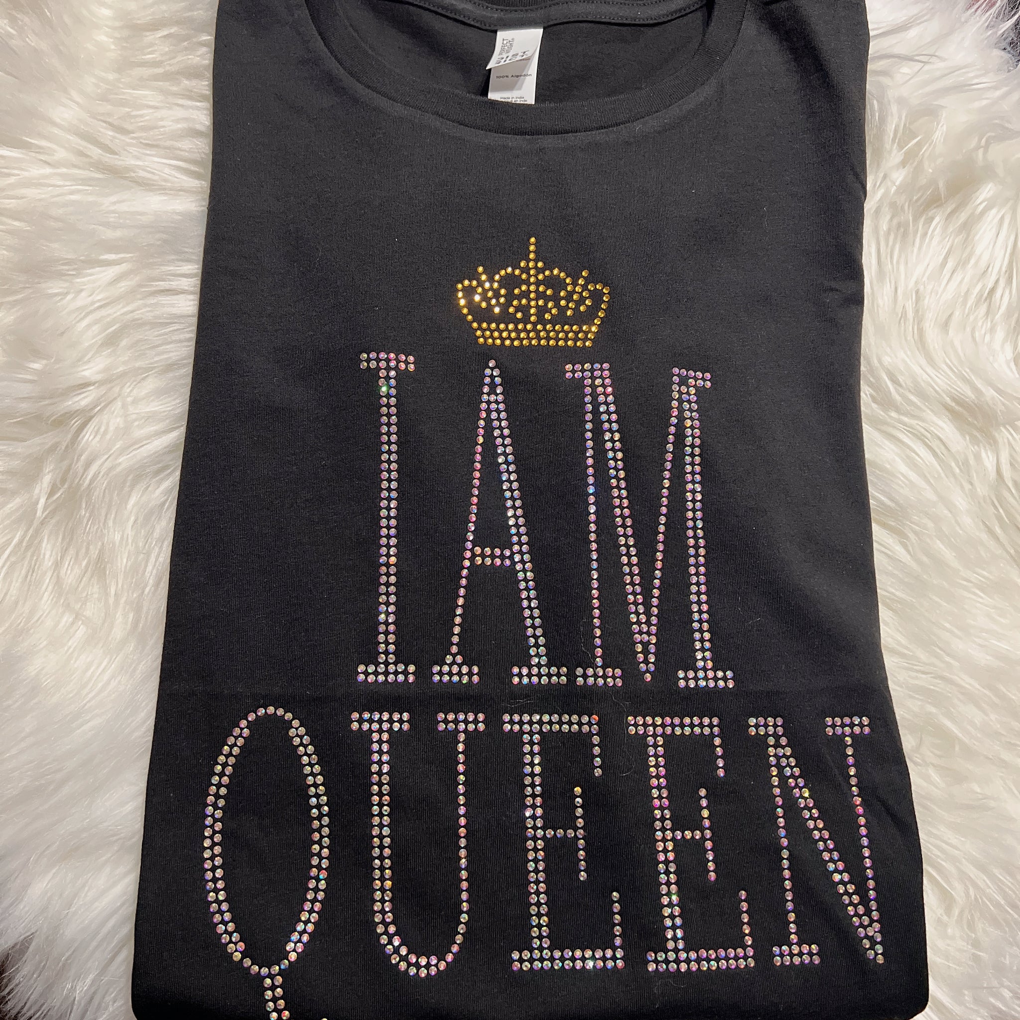 I AM QUEEN BLING -WOMEN TEE